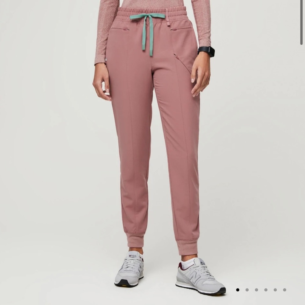 Figs mineral mauve grenelle jogger scrub pants